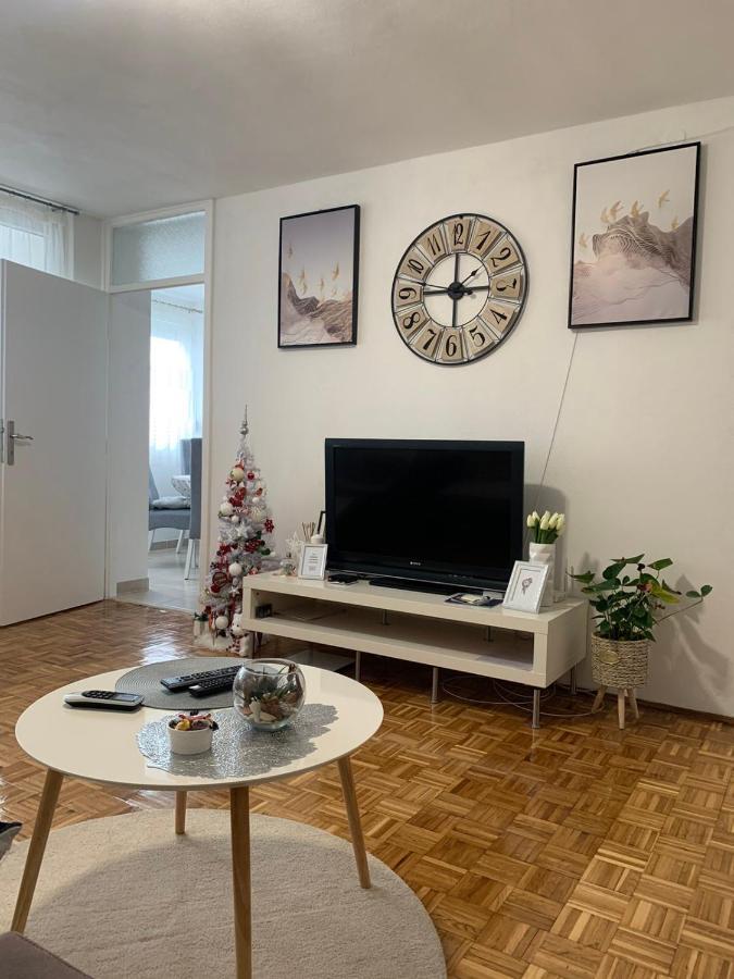 באניה לוקה Apartman Nova Varos מראה חיצוני תמונה